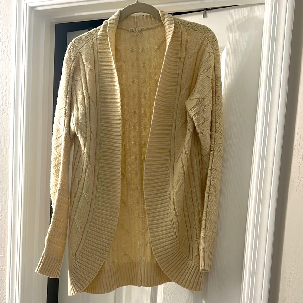 Cable knit cardigan